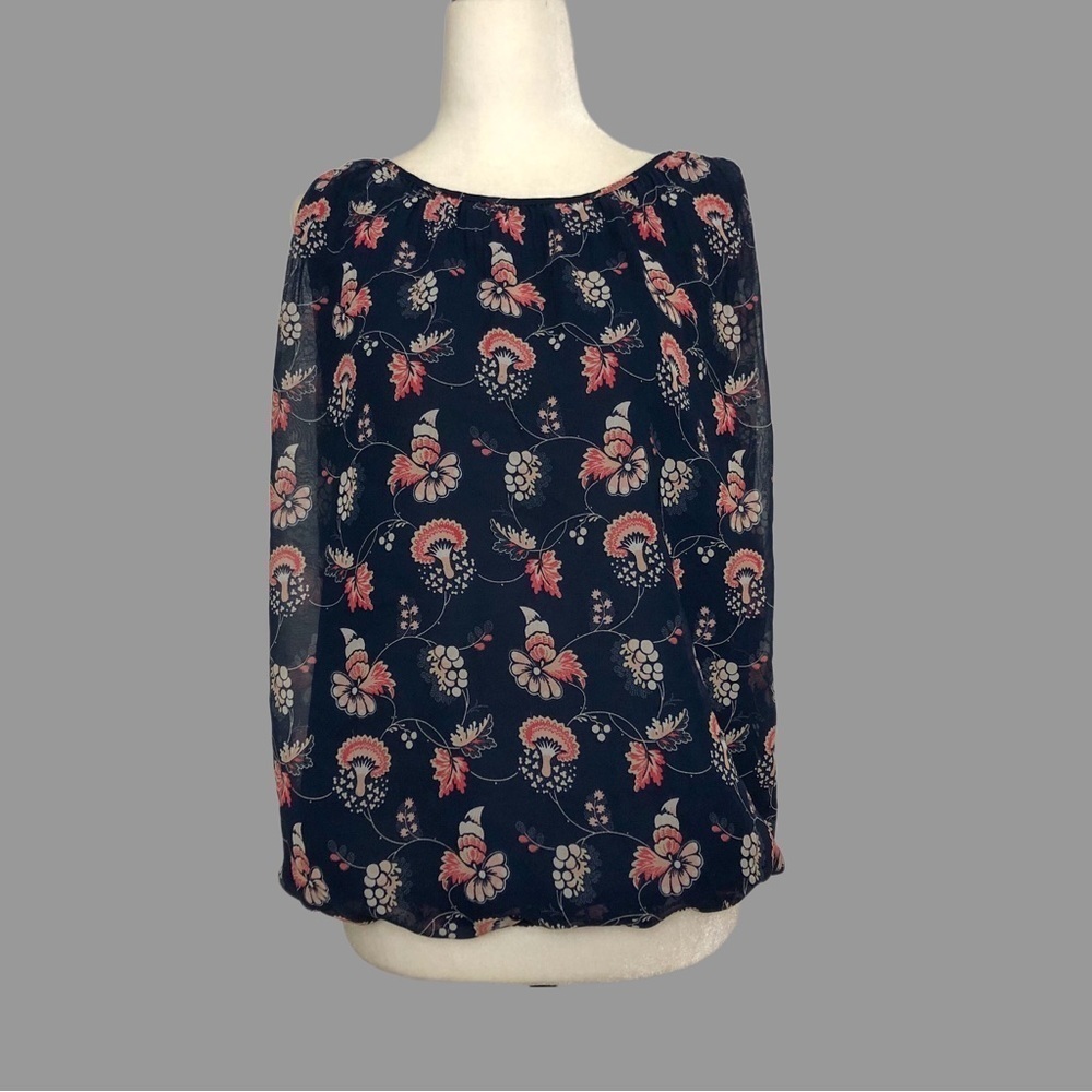 💜 M 💜 Blouse Sleeveless Floral Tie Neck Elastic Waist​